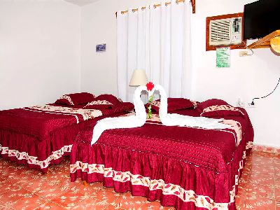 Hostal Ciro y Lourdes2